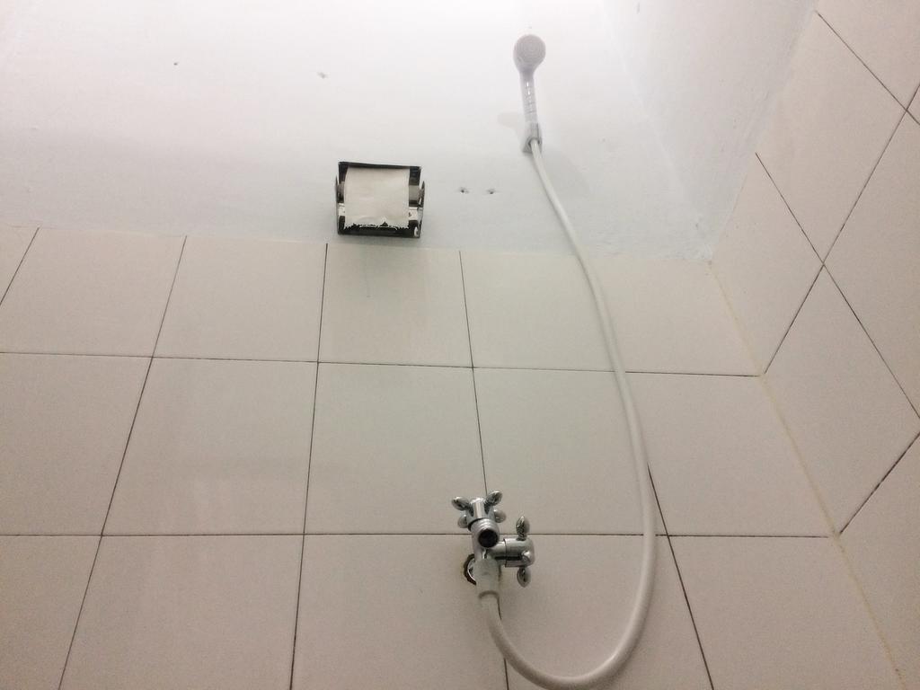 Griya 24 Homestay Medan Exterior foto